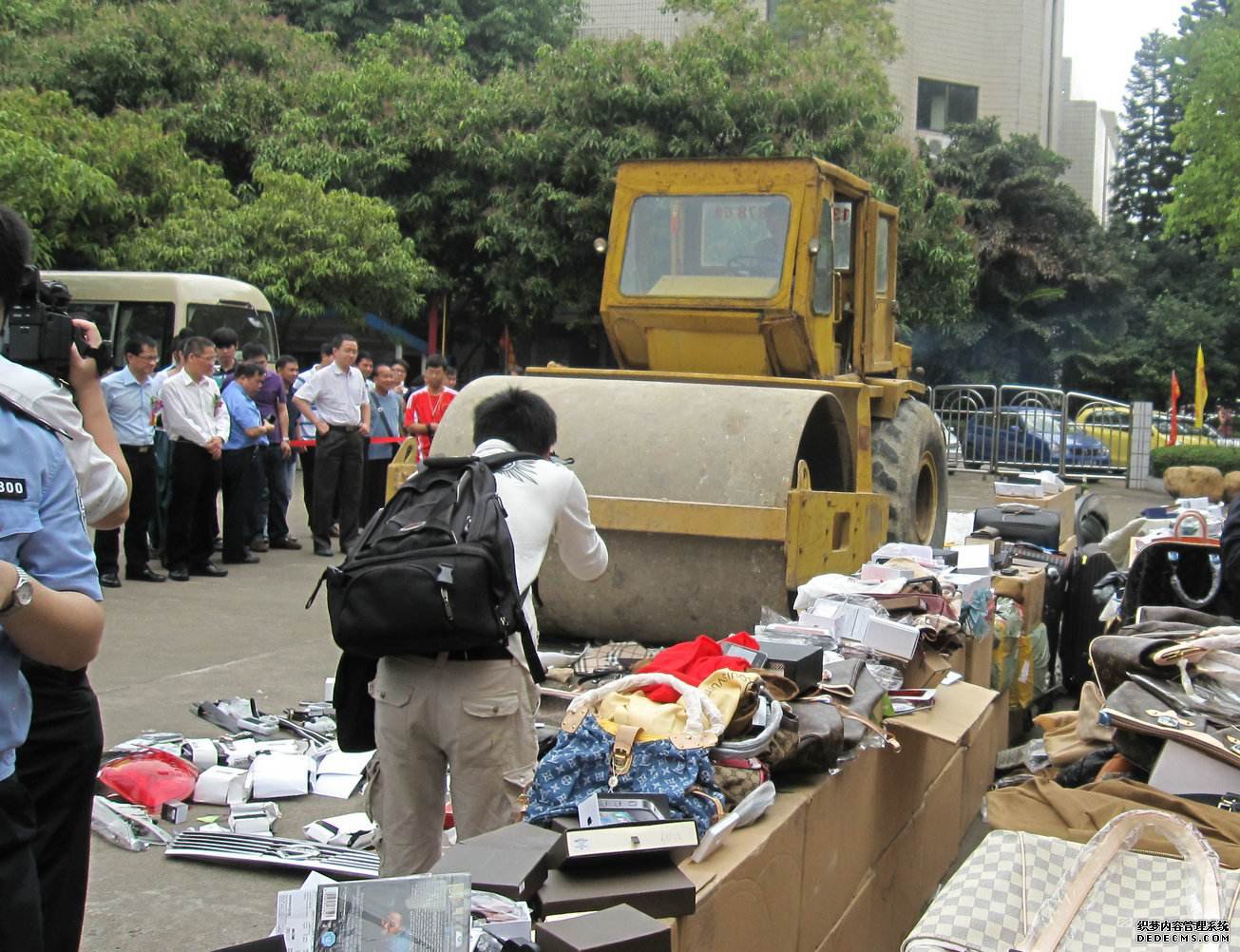 報廢玩具銷毀回收_產(chǎn)品銷毀中心